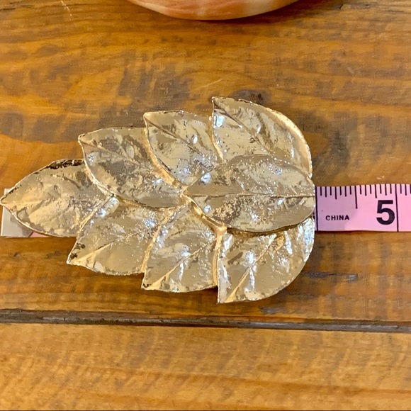 Vintage 1980’s Mimi Di Ni Golden Leaf Buckle - Picture 8 of 9